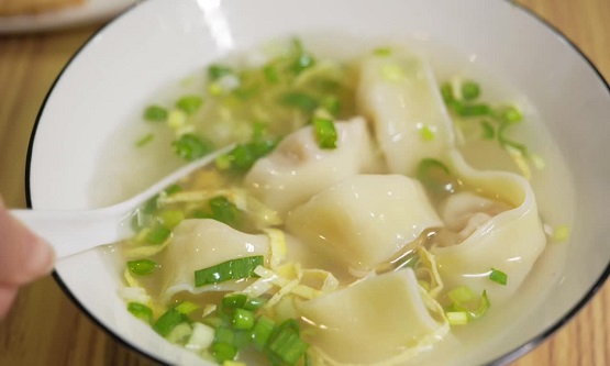 Conception automatique de la machine Wonton: innovation, fonctionnalité et applications industrielles
